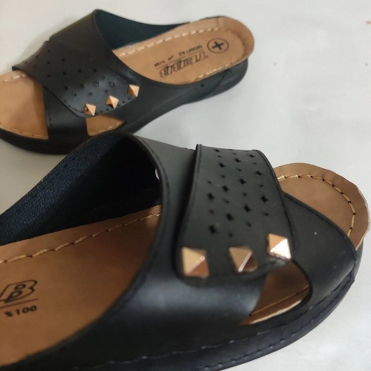 دمپایی زنانه مارتاشا پیو