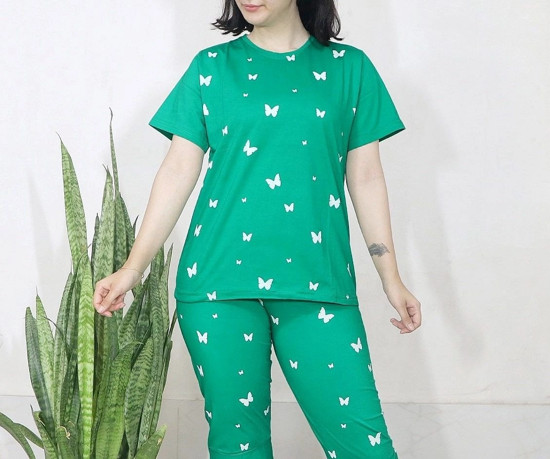 تیشرت نخی و شلوار زنانه