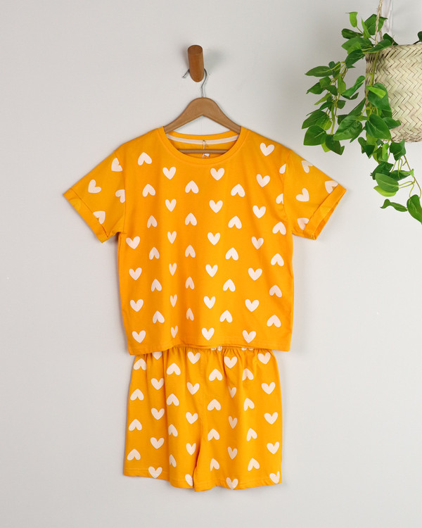 کراپ شورتک زنانه