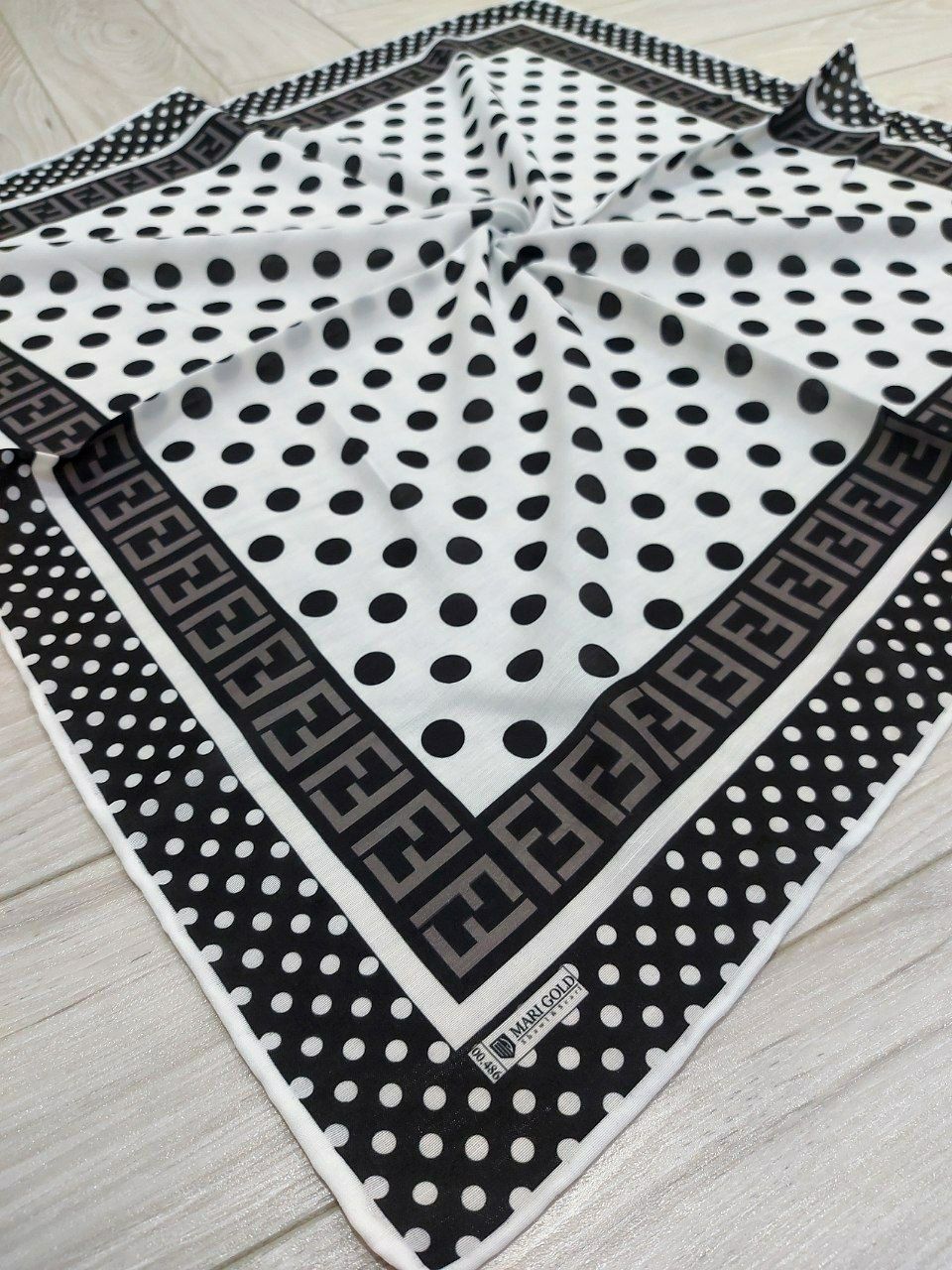 مینی اسکارف نخی مارتاشاپ دست دوز