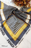 روسری طرح Fendi