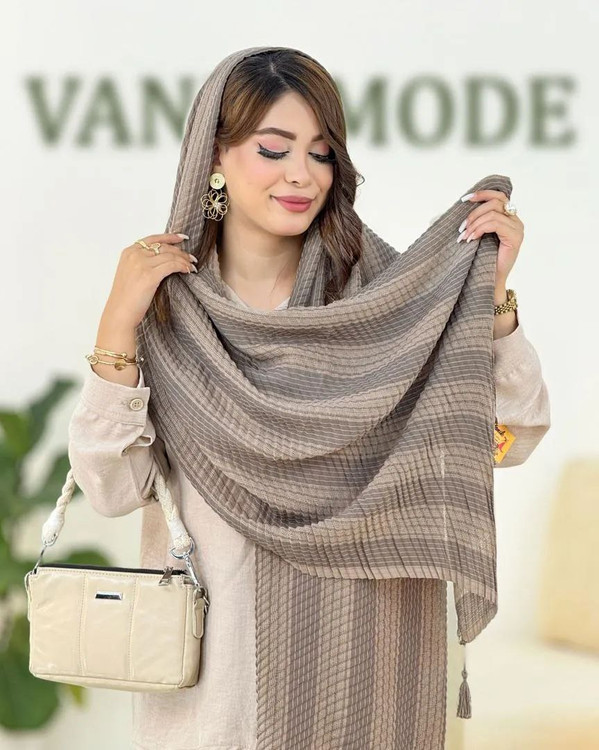 شال زنانه پلیسه