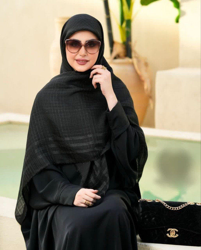 روسری نخی بزرگ تک رنگ مارتاشاپ