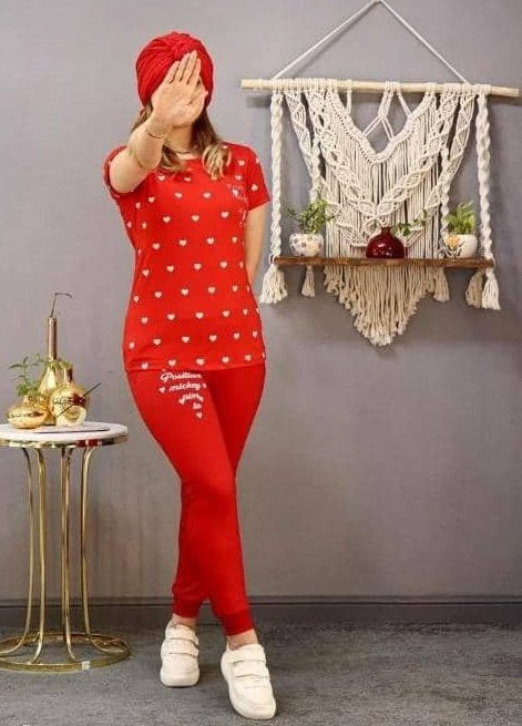 تیشرت و شلوار زنانه ست طرح قلبی مارتاشاپ